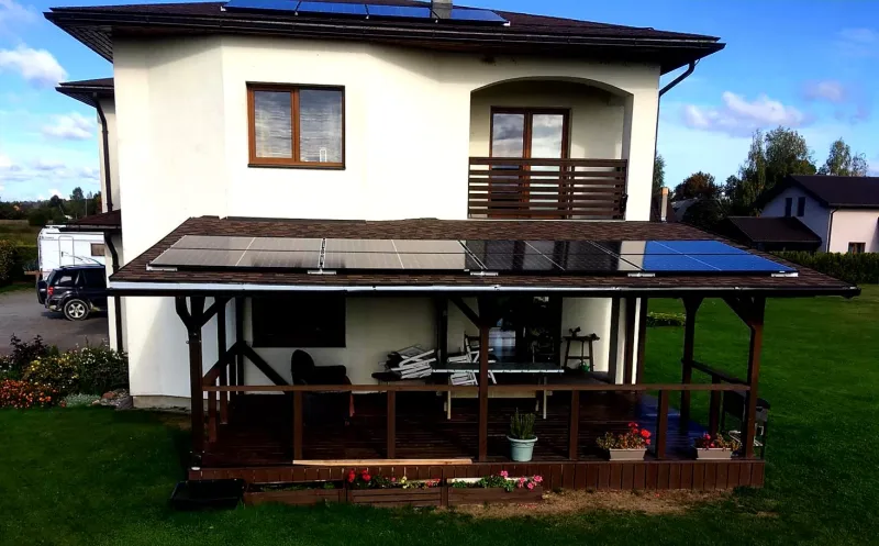 VECUMNIEKI 10,12 kW - Foxess invertors; Jinko Black frame 460W paneļi 22 GAB; bitumena šin