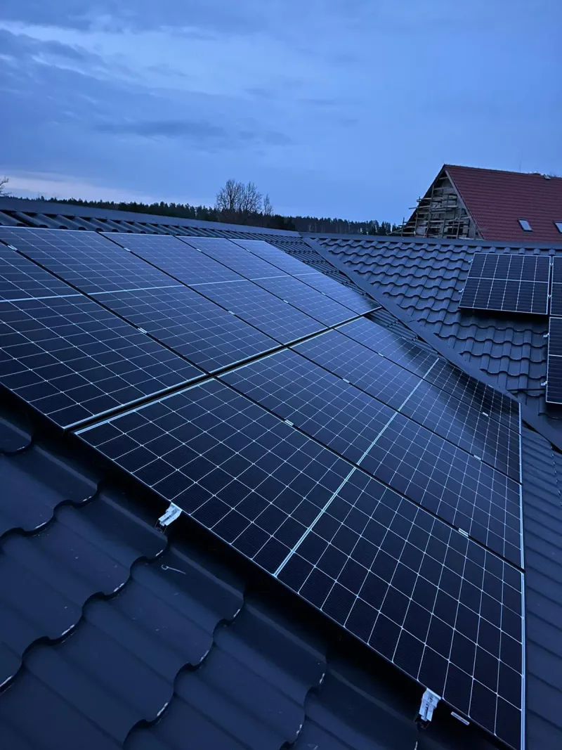 Tukums - 8.37 kW - Foxess 8 kW; Jinko N-type 465W - 18 GAB, metāla dakstiņš